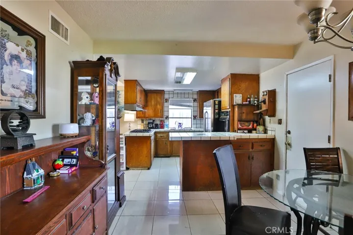 969 N Cummings Road, Covina, California 91724