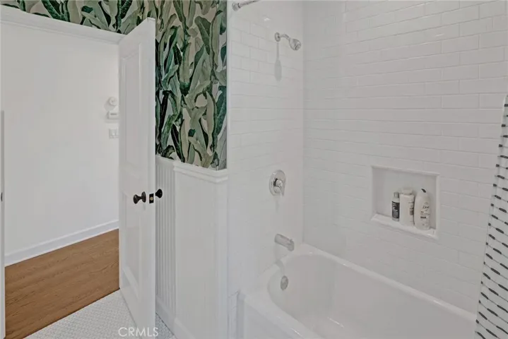 4316 N Clybourn Avenue, Burbank, California 91505