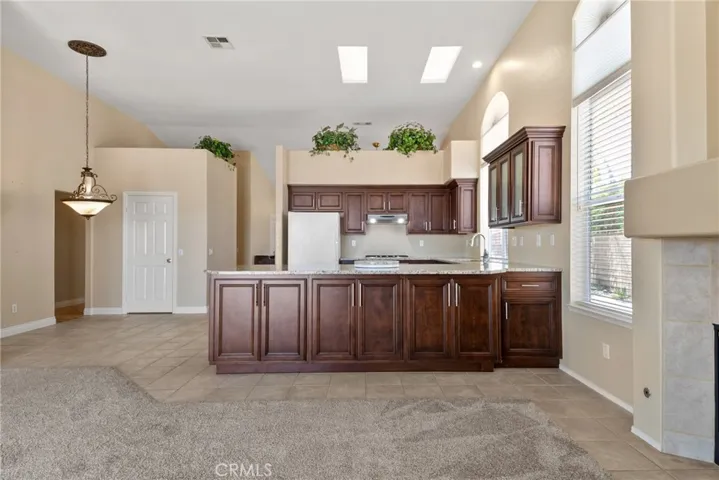 1041 Salem Drive, Corona, California 92881
