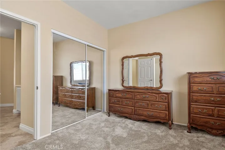 1041 Salem Drive, Corona, California 92881