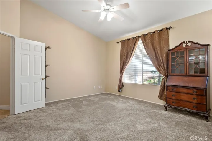 1041 Salem Drive, Corona, California 92881