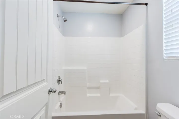 30370 Village Knoll Dr, Menifee, California 92584