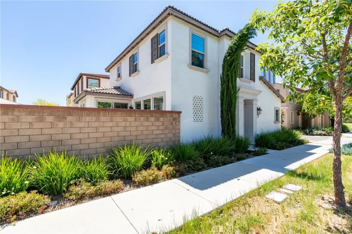 30370 Village Knoll Dr, Menifee, California 92584