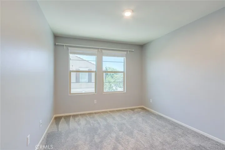30370 Village Knoll Dr, Menifee, California 92584