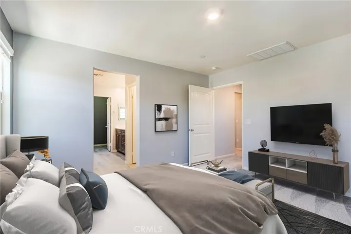 30370 Village Knoll Dr, Menifee, California 92584
