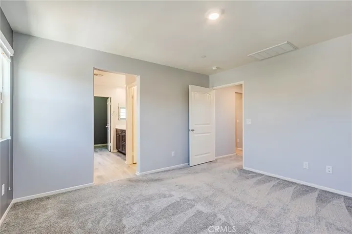 30370 Village Knoll Dr, Menifee, California 92584