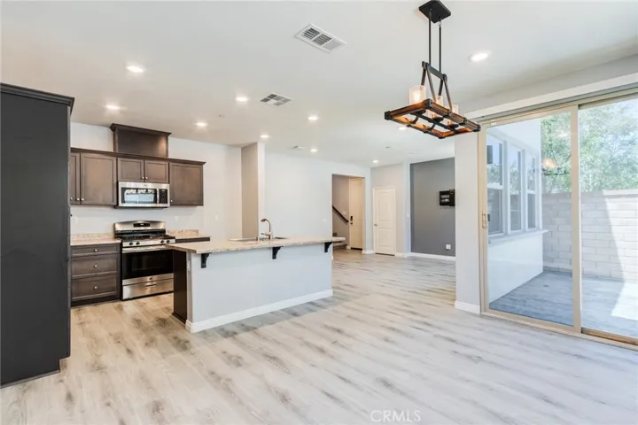30370 Village Knoll Dr, Menifee, California 92584