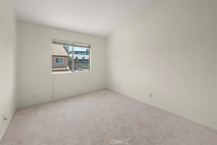 22609 Copper Hill Drive 129, Saugus, California 91350