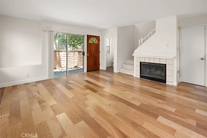 22609 Copper Hill Drive 129, Saugus, California 91350