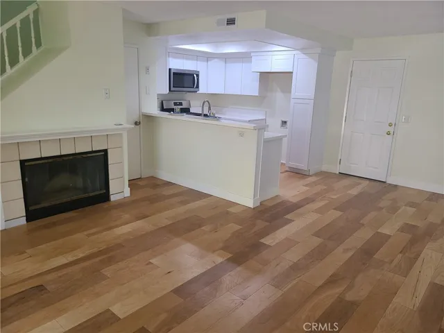 22609 Copper Hill Drive 129, Saugus, California 91350