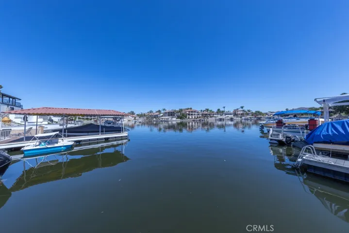 23630 Continental Drive, Canyon Lake, California 92587