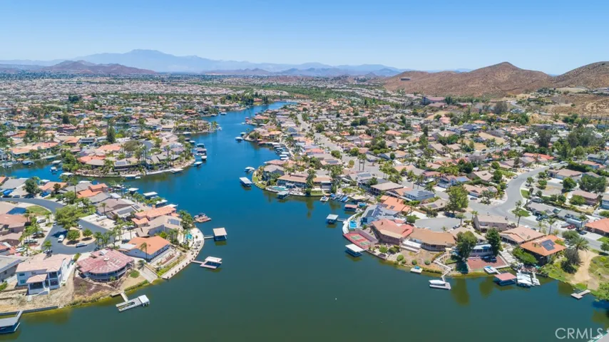 23630 Continental Drive, Canyon Lake, California 92587