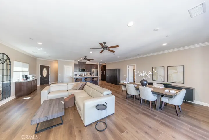 23630 Continental Drive, Canyon Lake, California 92587