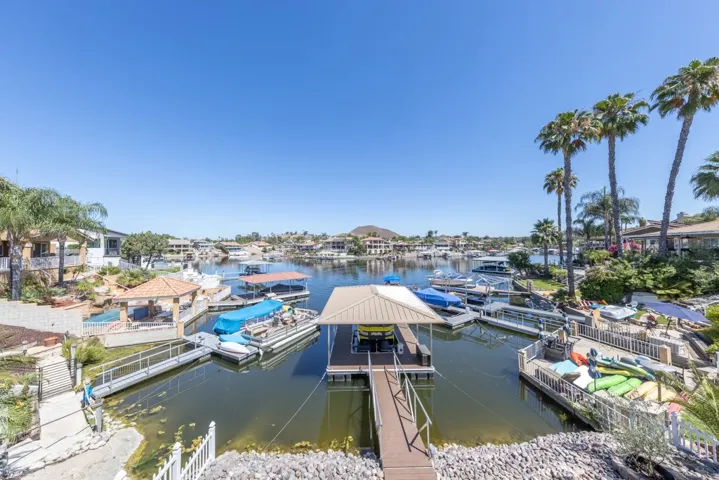 23630 Continental Drive, Canyon Lake, California 92587