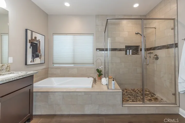 23630 Continental Drive, Canyon Lake, California 92587