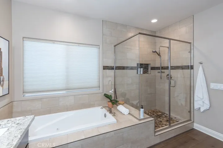 23630 Continental Drive, Canyon Lake, California 92587