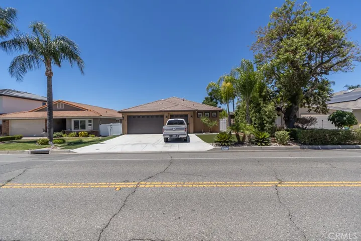 23630 Continental Drive, Canyon Lake, California 92587