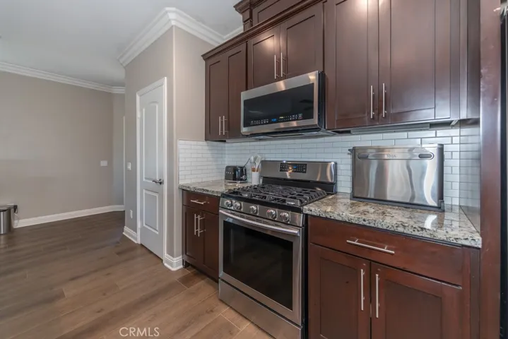 23630 Continental Drive, Canyon Lake, California 92587