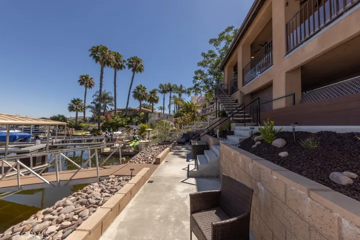 23630 Continental Drive, Canyon Lake, California 92587