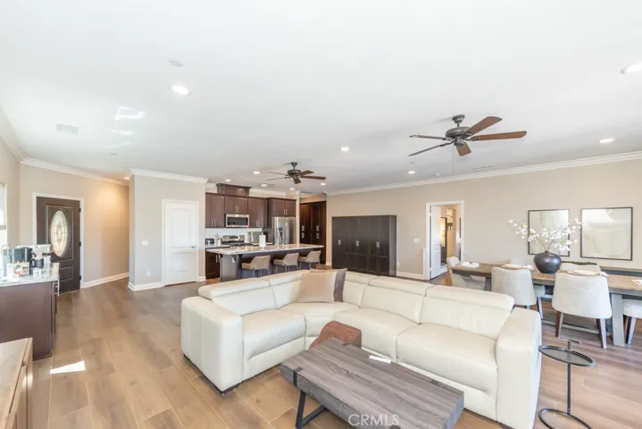 23630 Continental Drive, Canyon Lake, California 92587