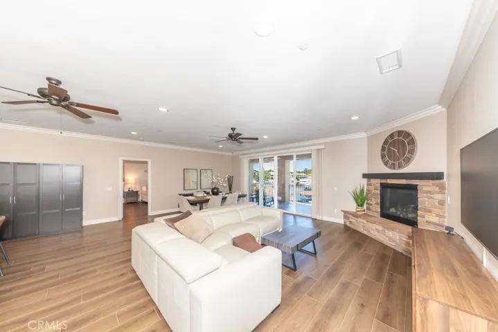 23630 Continental Drive, Canyon Lake, California 92587