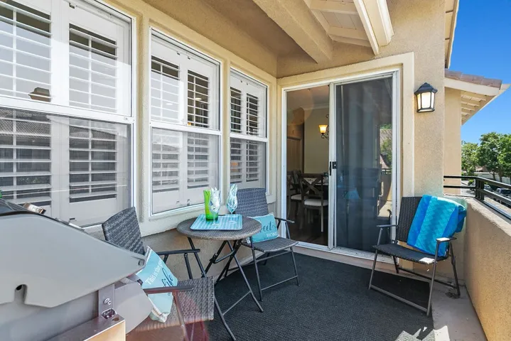 Your outdoor dining area connects to your indoor dining