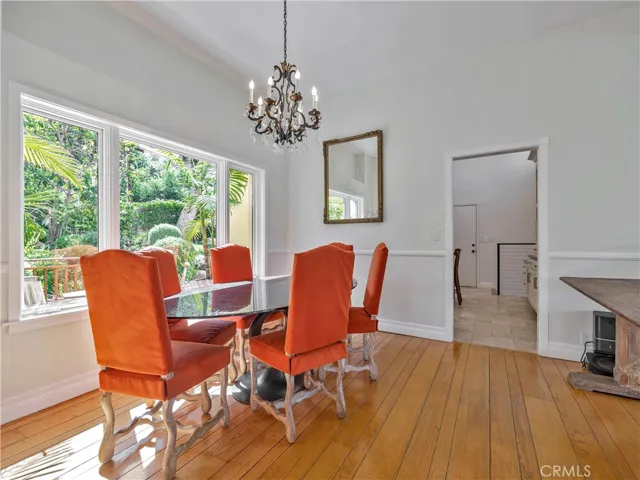 3635 Serra Road, Malibu, California 90265
