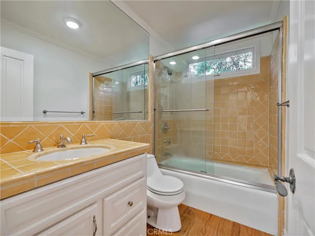 3635 Serra Road, Malibu, California 90265