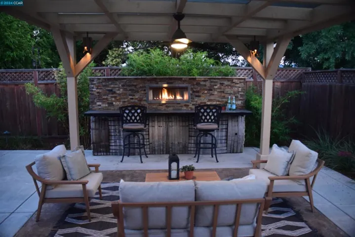 7533 May Way, San Ramon, California 94583
