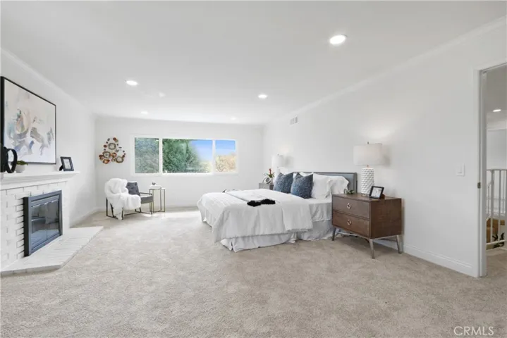 15592 Dawson Lane, Huntington Beach, California 92647