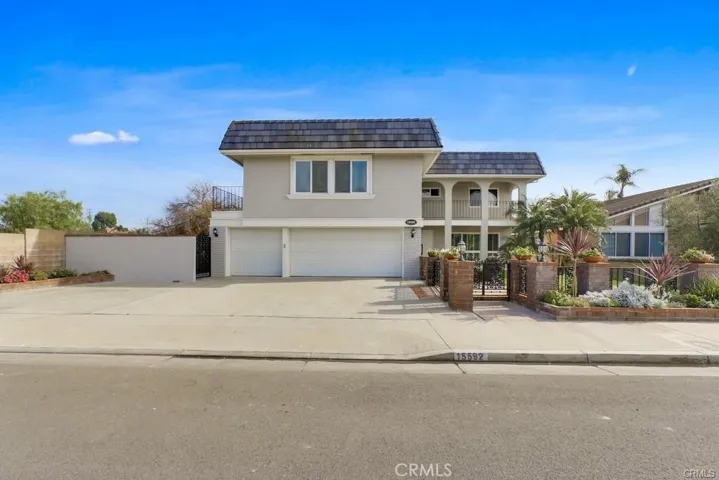 15592 Dawson Lane, Huntington Beach, California 92647