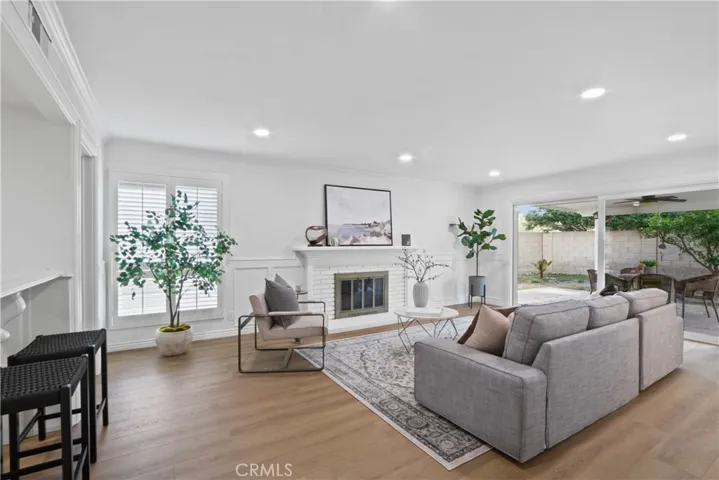 15592 Dawson Lane, Huntington Beach, California 92647