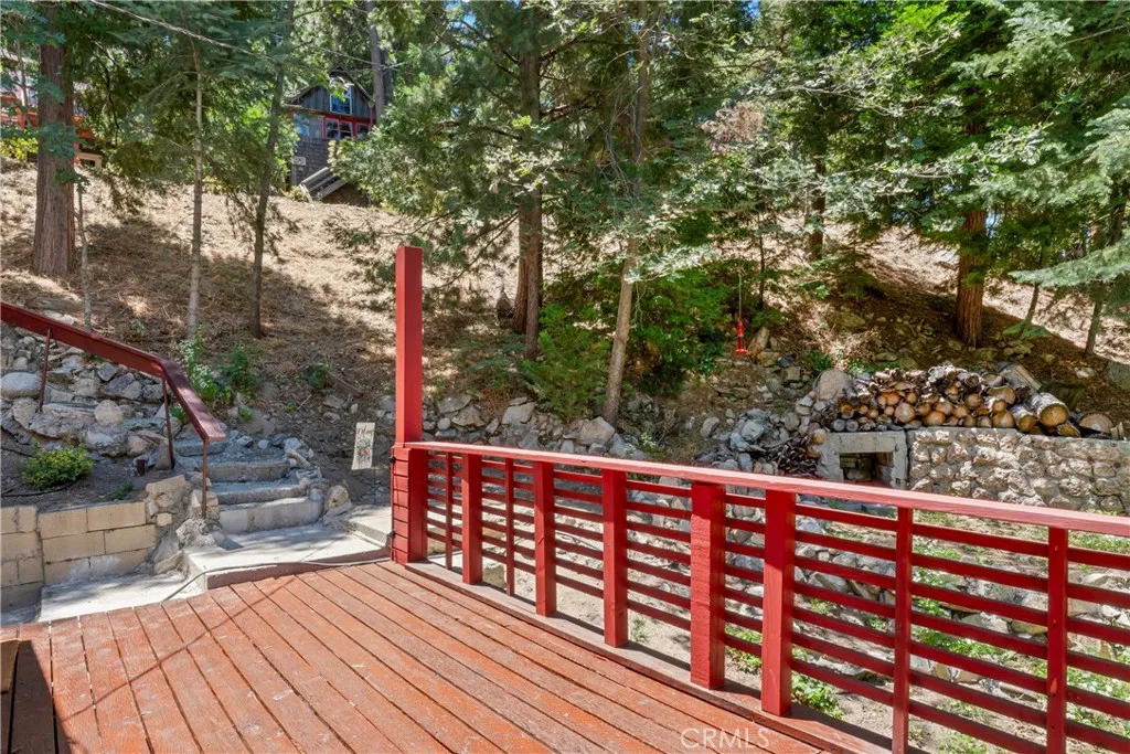 25626 Mid Lane, Twin Peaks, California 92391 home-pic-12