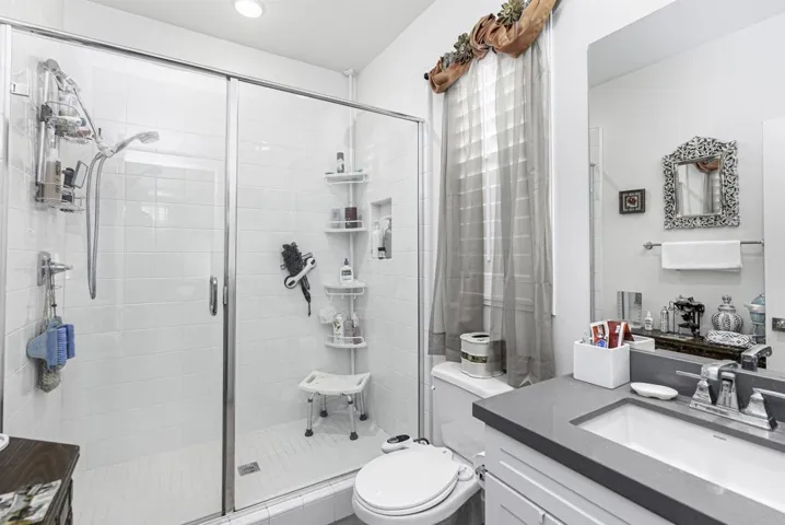 9084 W Bluff Place, Santee, California 92071