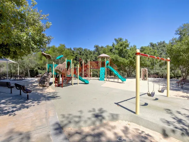 4 Wrangler Court, Trabuco Canyon, California 92679