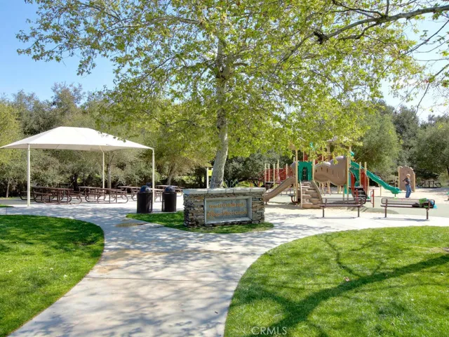 Park close by!
