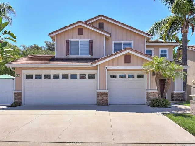 4 BEDROOMS AND 3 BATHS -- FULL 3 CAR GARARGE