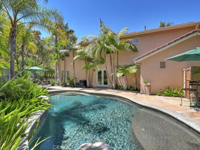 4 Wrangler Court, Trabuco Canyon, California 92679