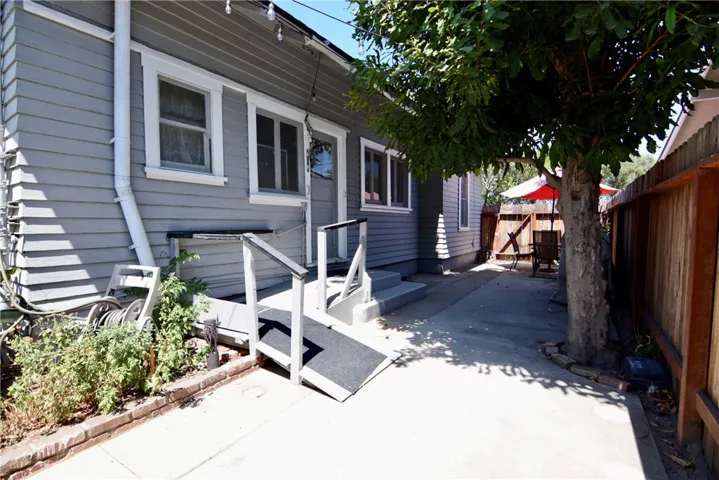 1017 N San Gabriel Avenue, Azusa, California 91702