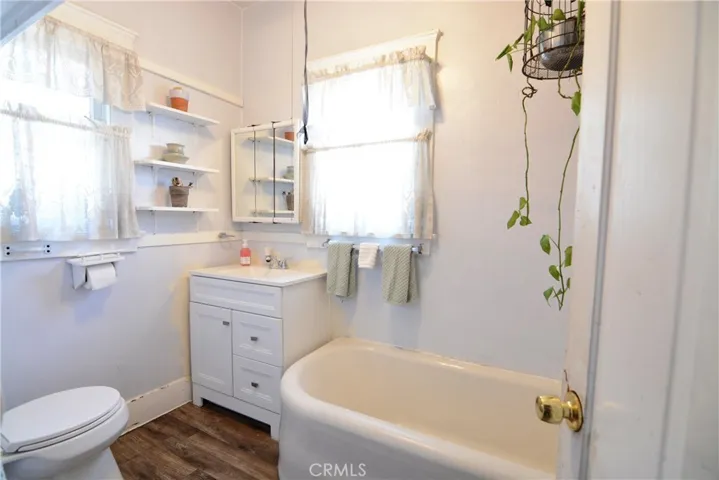 1017 N San Gabriel Avenue, Azusa, California 91702