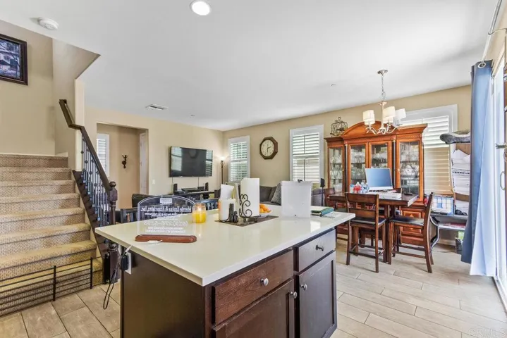 1279 Cathedral Oaks Rd, Chula Vista, California 91913