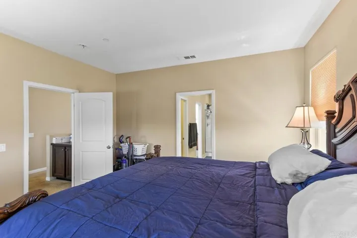 1279 Cathedral Oaks Rd, Chula Vista, California 91913