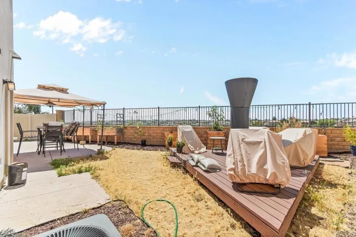 1279 Cathedral Oaks Rd, Chula Vista, California 91913
