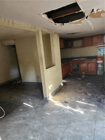 346 E 122nd Street, Los Angeles, California 90061