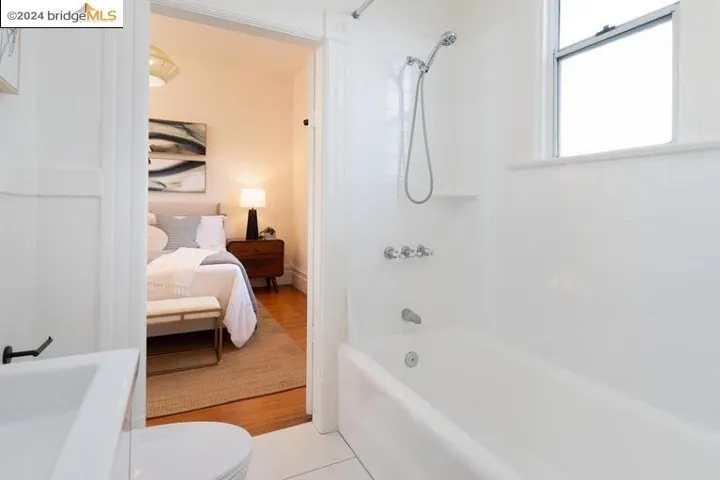1218 28th St, Oakland, California 94608