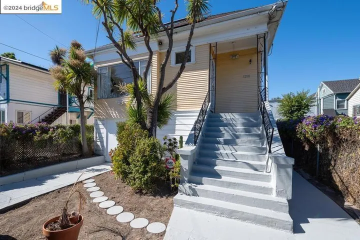 1218 28th St, Oakland, California 94608