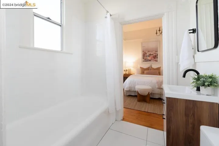 1218 28th St, Oakland, California 94608