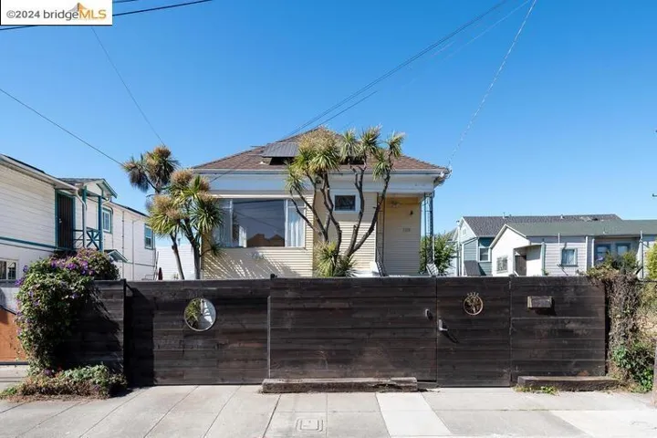 1218 28th St, Oakland, California 94608