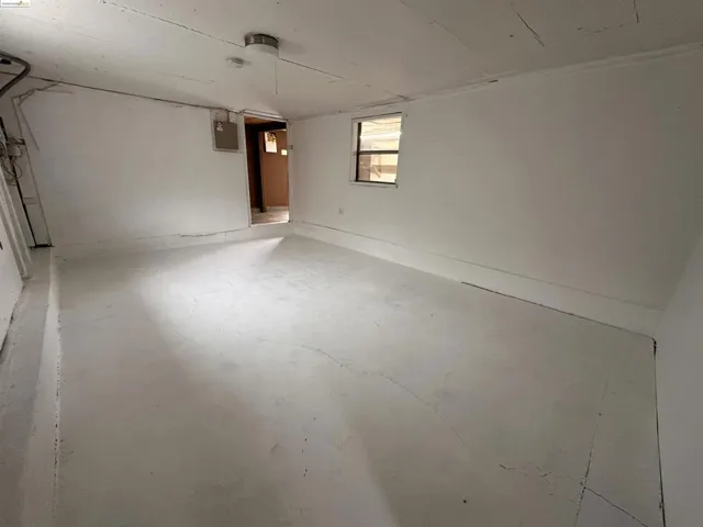 1218 28th St, Oakland, California 94608
