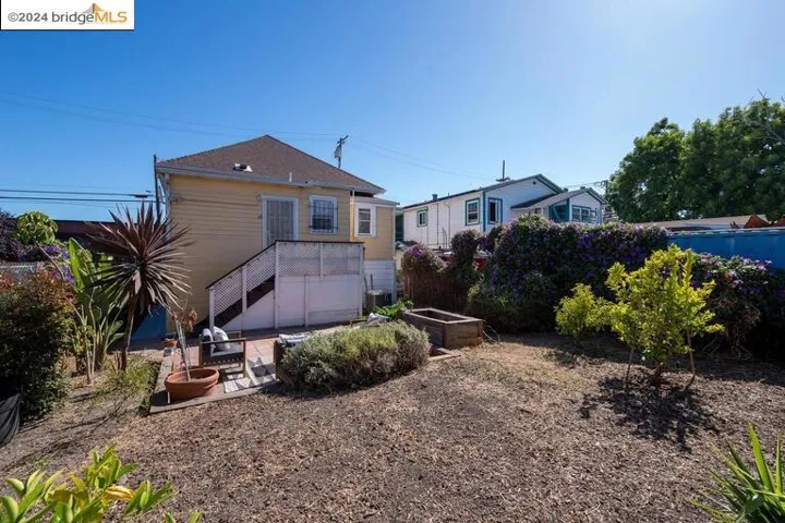 1218 28th St, Oakland, California 94608